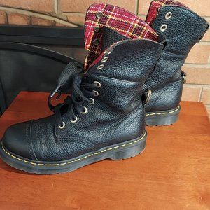 Doc Martens, Dr Martens Aimilita plaid lined boots